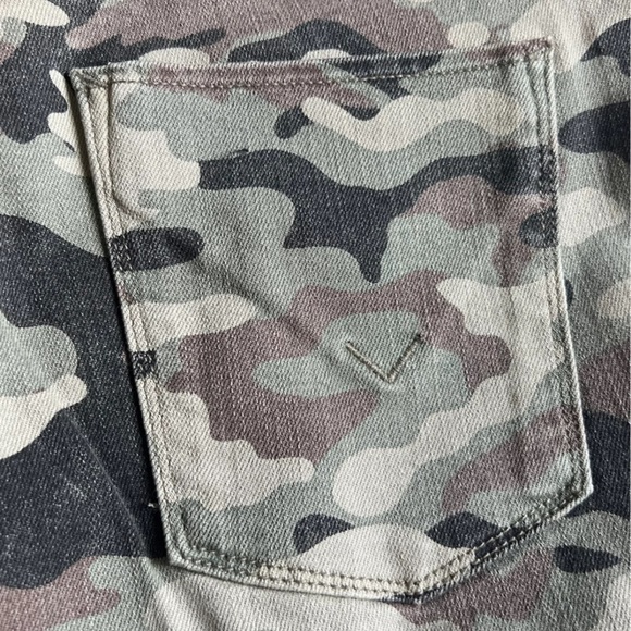 SOLD - Picture 5 of 8